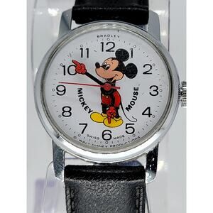 Vintage Bradley Mickey Mouse Hand-Wind Watch – Swiss Made Men’s Collectible
